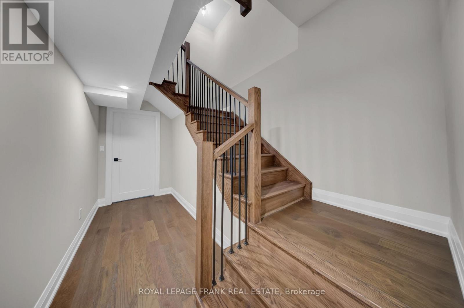 












97 STEINWAY DRIVE

,
Scugog (Port Perry),




Ontario
L9L1V6

