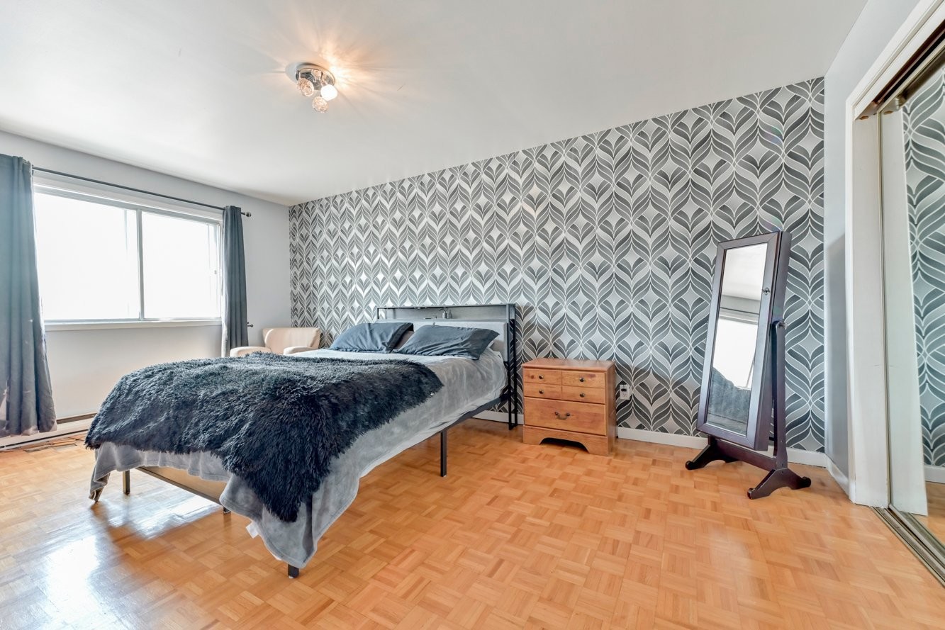 









2985

 - 2989


Rue Belcourt

,
Longueuil (Le Vieux-Longueuil),




QC
J4M1Z9

