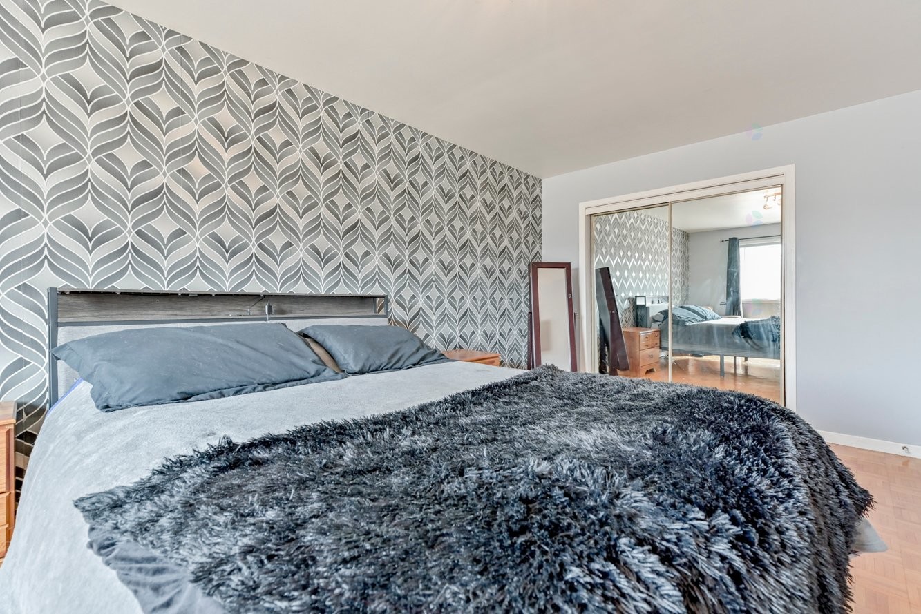 









2985

 - 2989


Rue Belcourt

,
Longueuil (Le Vieux-Longueuil),




QC
J4M1Z9

