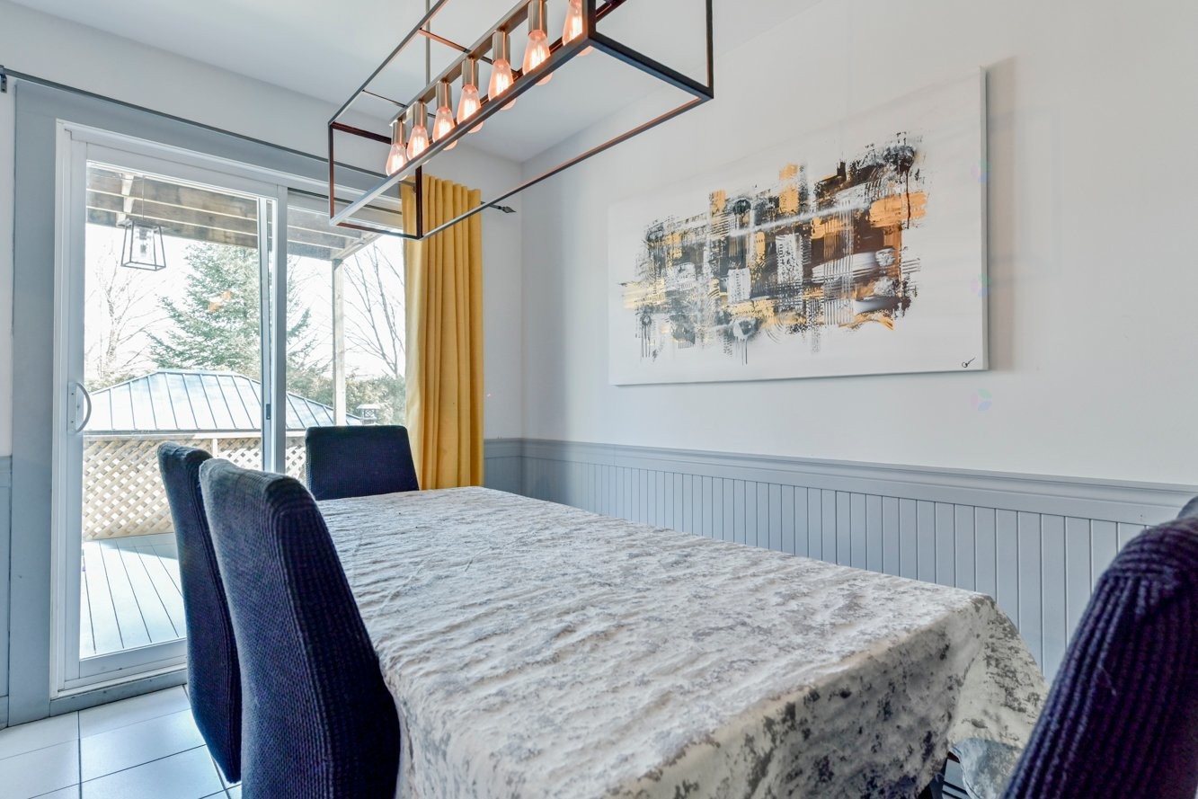 









2985

 - 2989


Rue Belcourt

,
Longueuil (Le Vieux-Longueuil),




QC
J4M1Z9


