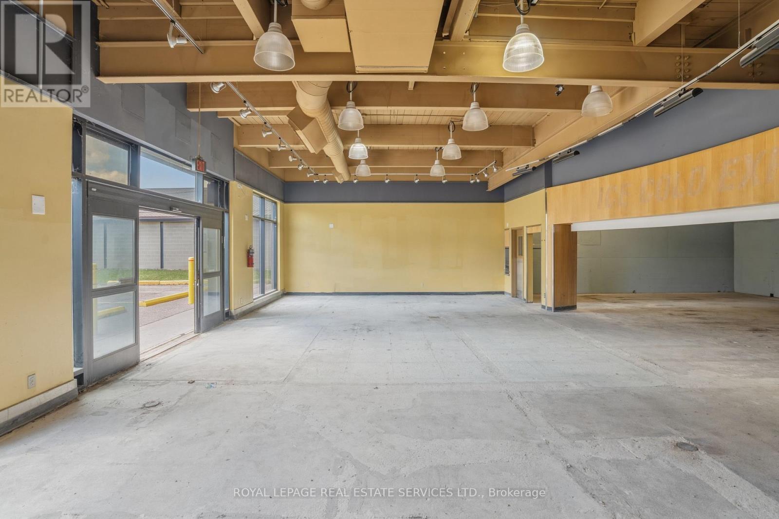 












51 MILLSIDE DRIVE

,
Milton,




Ontario
L9T1S8

