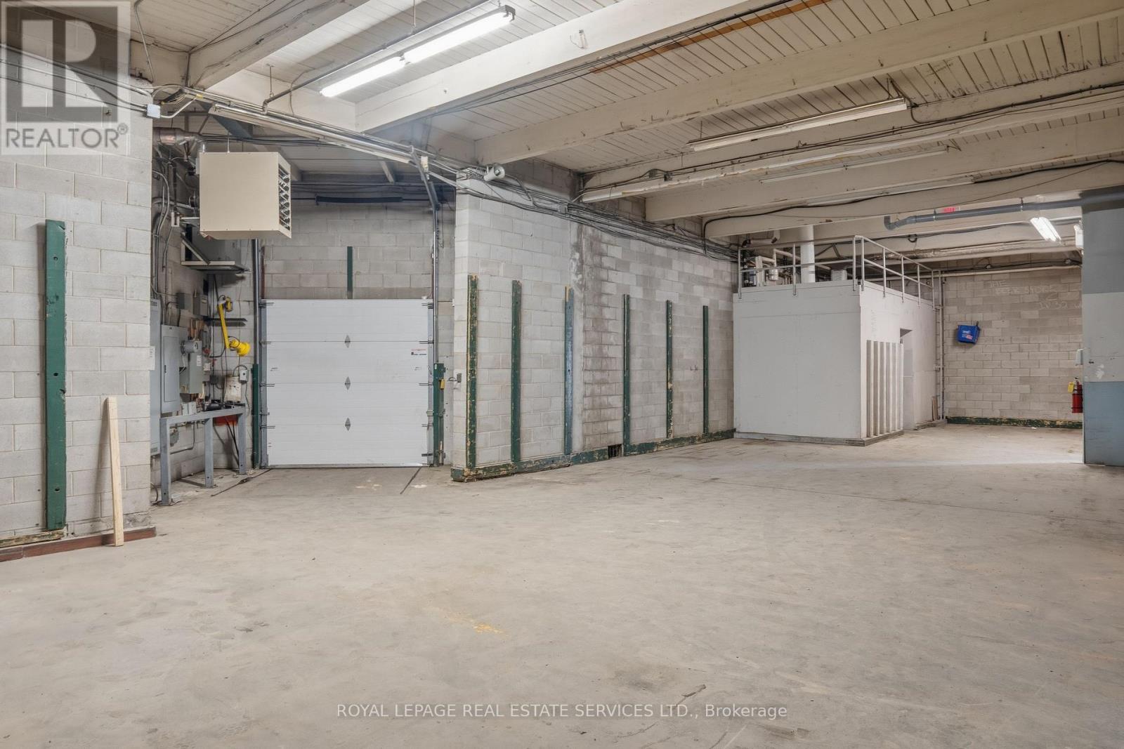 












51 MILLSIDE DRIVE

,
Milton,




Ontario
L9T1S8

