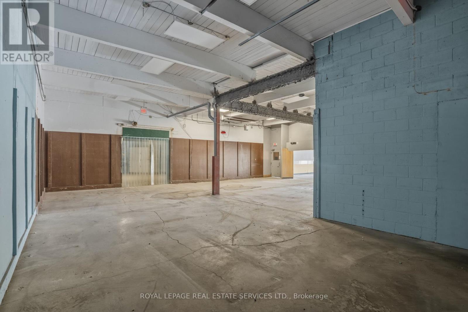 












51 MILLSIDE DRIVE

,
Milton,




Ontario
L9T1S8

