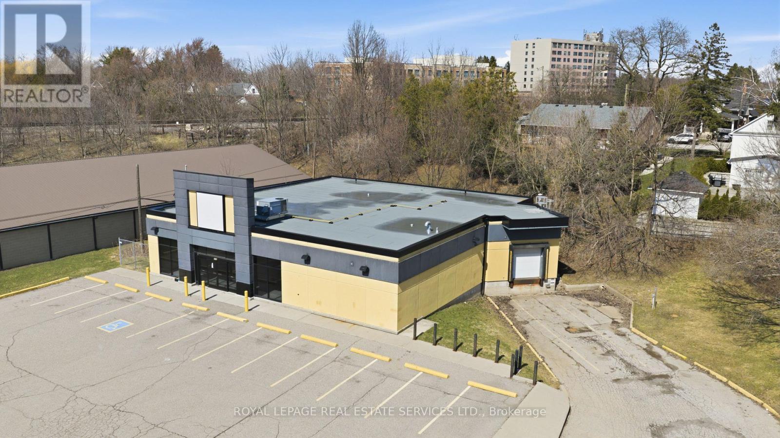 












51 MILLSIDE DRIVE

,
Milton,




Ontario
L9T1S8

