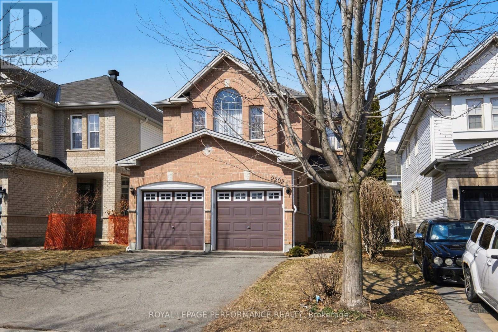 












2202 CLENDENAN CRESCENT

,
Ottawa,




Ontario
K4A4S8

