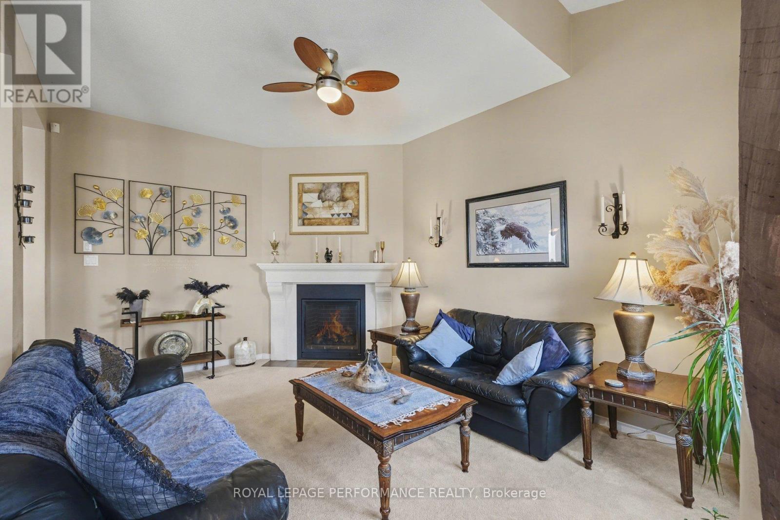 












2202 CLENDENAN CRESCENT

,
Ottawa,




Ontario
K4A4S8


