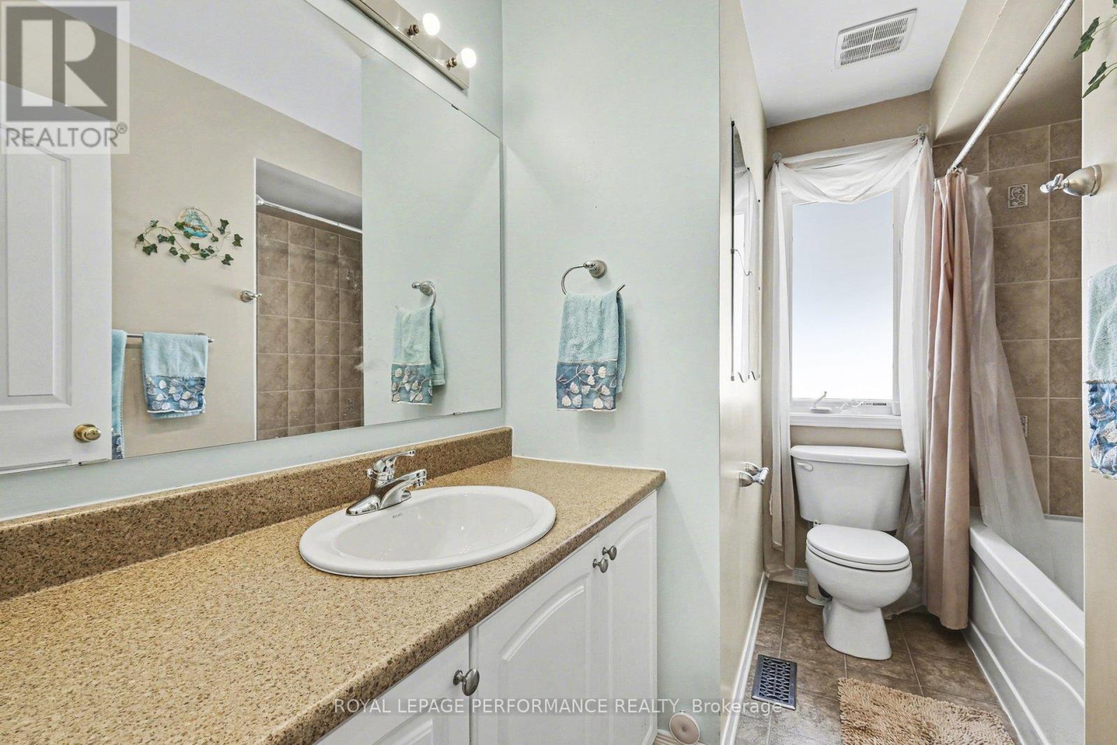 












2202 CLENDENAN CRESCENT

,
Ottawa,




Ontario
K4A4S8

