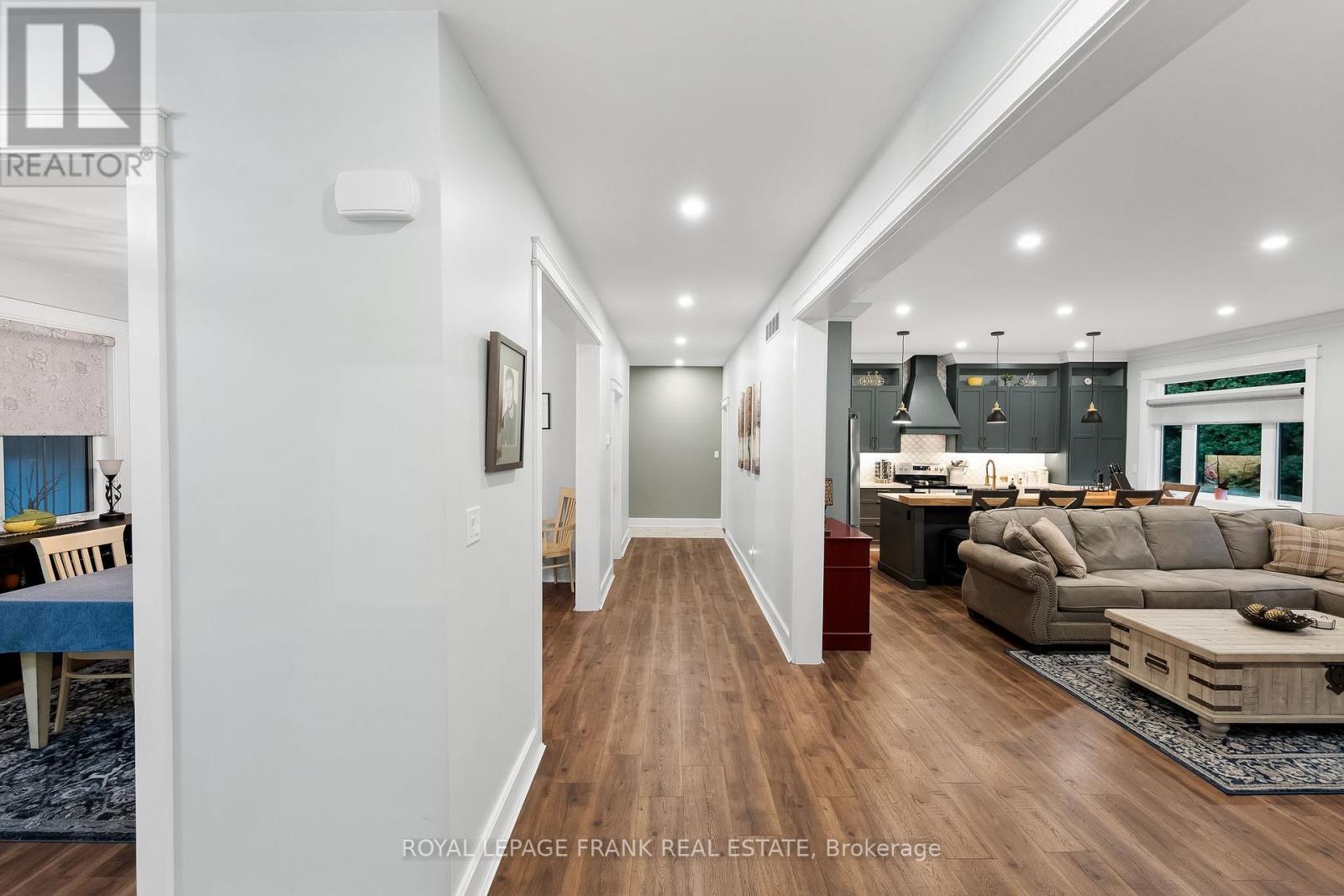












975 RAY ROAD

,
Centre Hastings,




Ontario
K0K2K0

