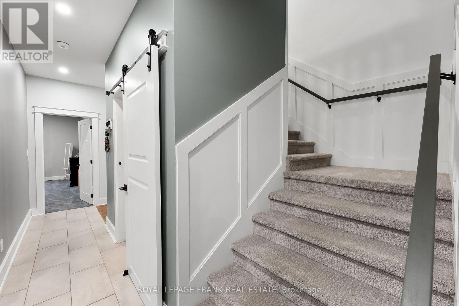 












975 RAY ROAD

,
Centre Hastings,




Ontario
K0K2K0

