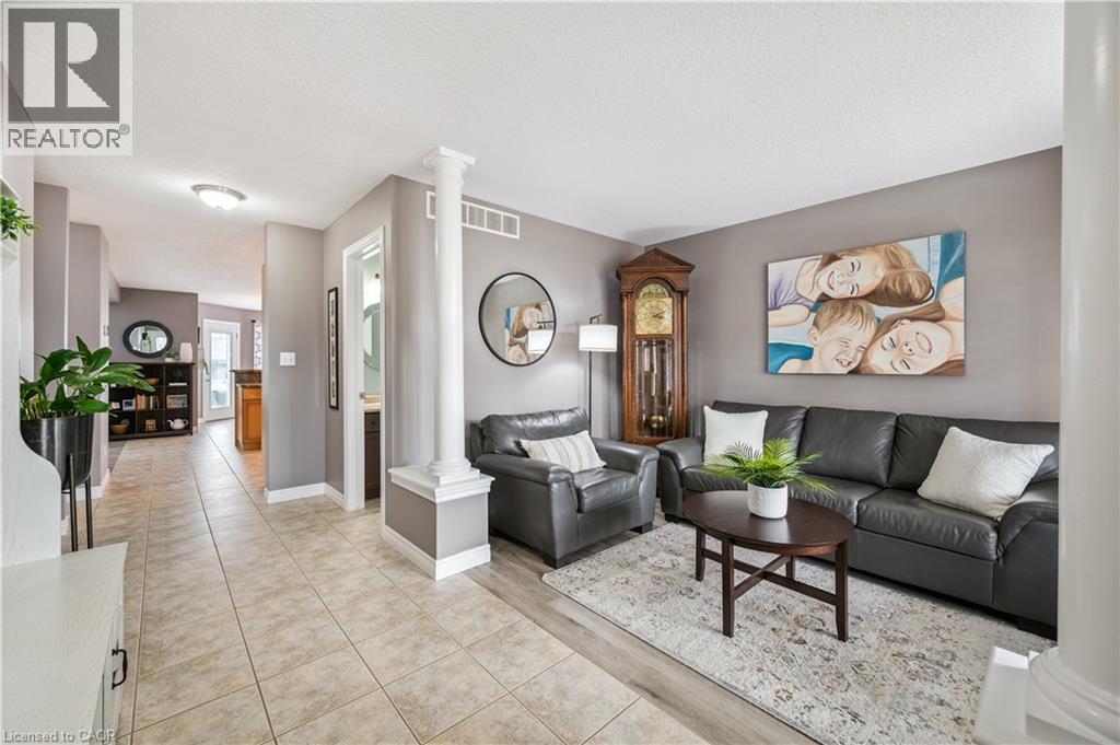 












111 MUSCOVEY Drive

,
Elmira,




Ontario
N3B3P7

