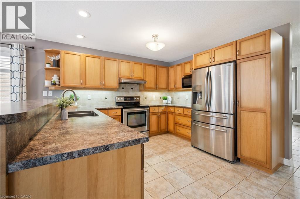 












111 MUSCOVEY Drive

,
Elmira,




Ontario
N3B3P7

