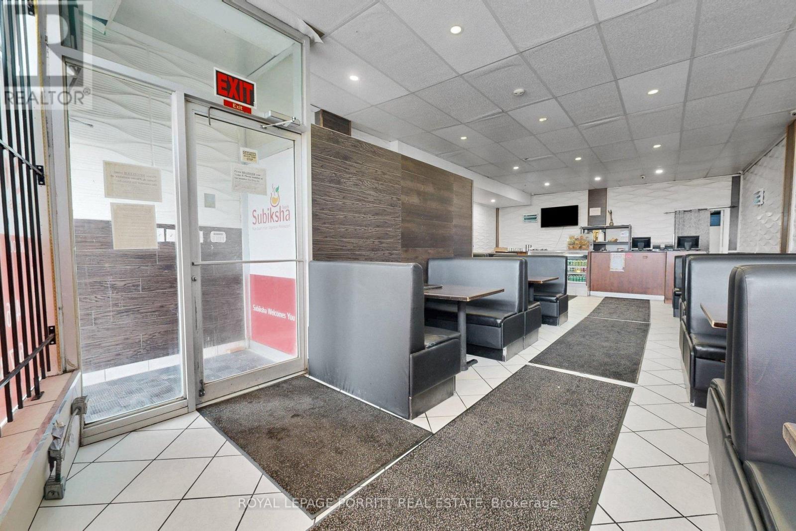 












2633 EGLINTON AVENUE E

,
Toronto,




Ontario
M1K2S2

