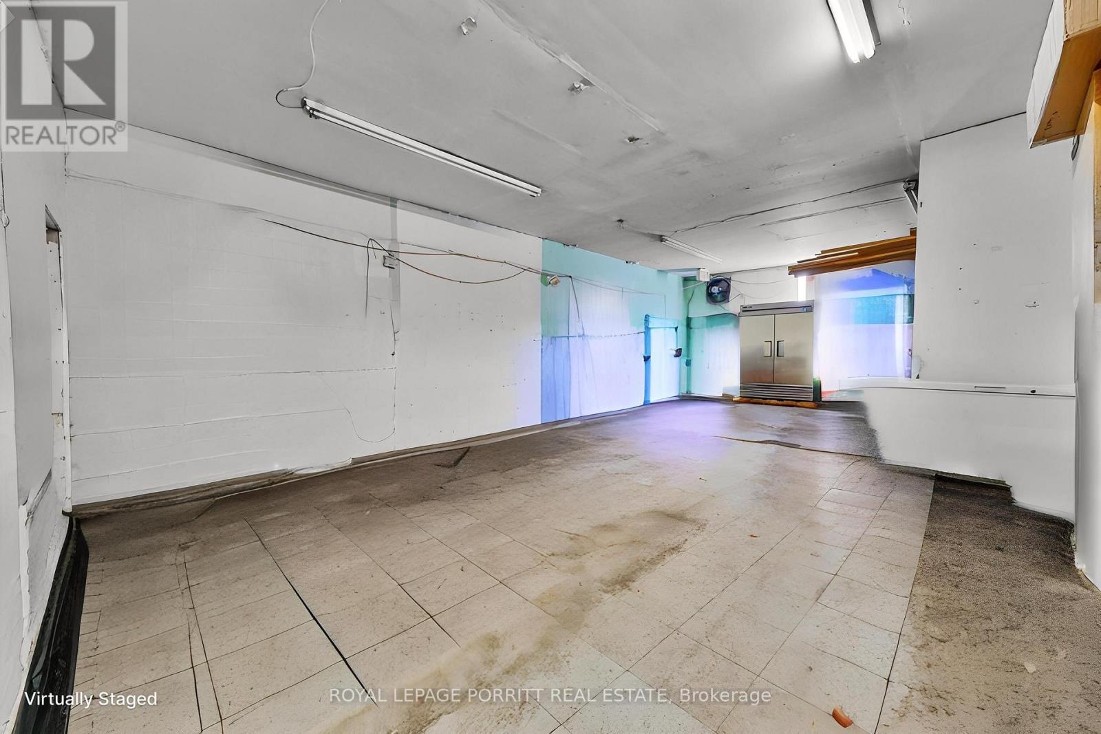 












2633 EGLINTON AVENUE E

,
Toronto,




Ontario
M1K2S2

