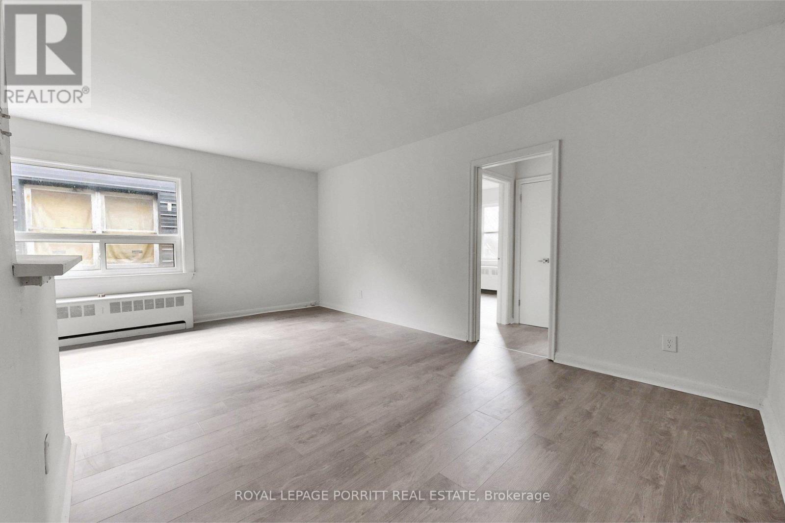 












2633 EGLINTON AVENUE E

,
Toronto,




Ontario
M1K2S2

