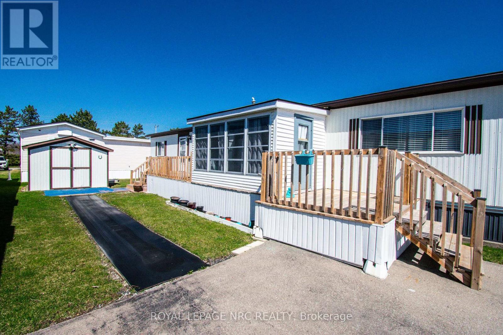 












83 - 3033 TOWNLINE ROAD

,
Fort Erie (Black Creek),




Ontario
L0S1S0

