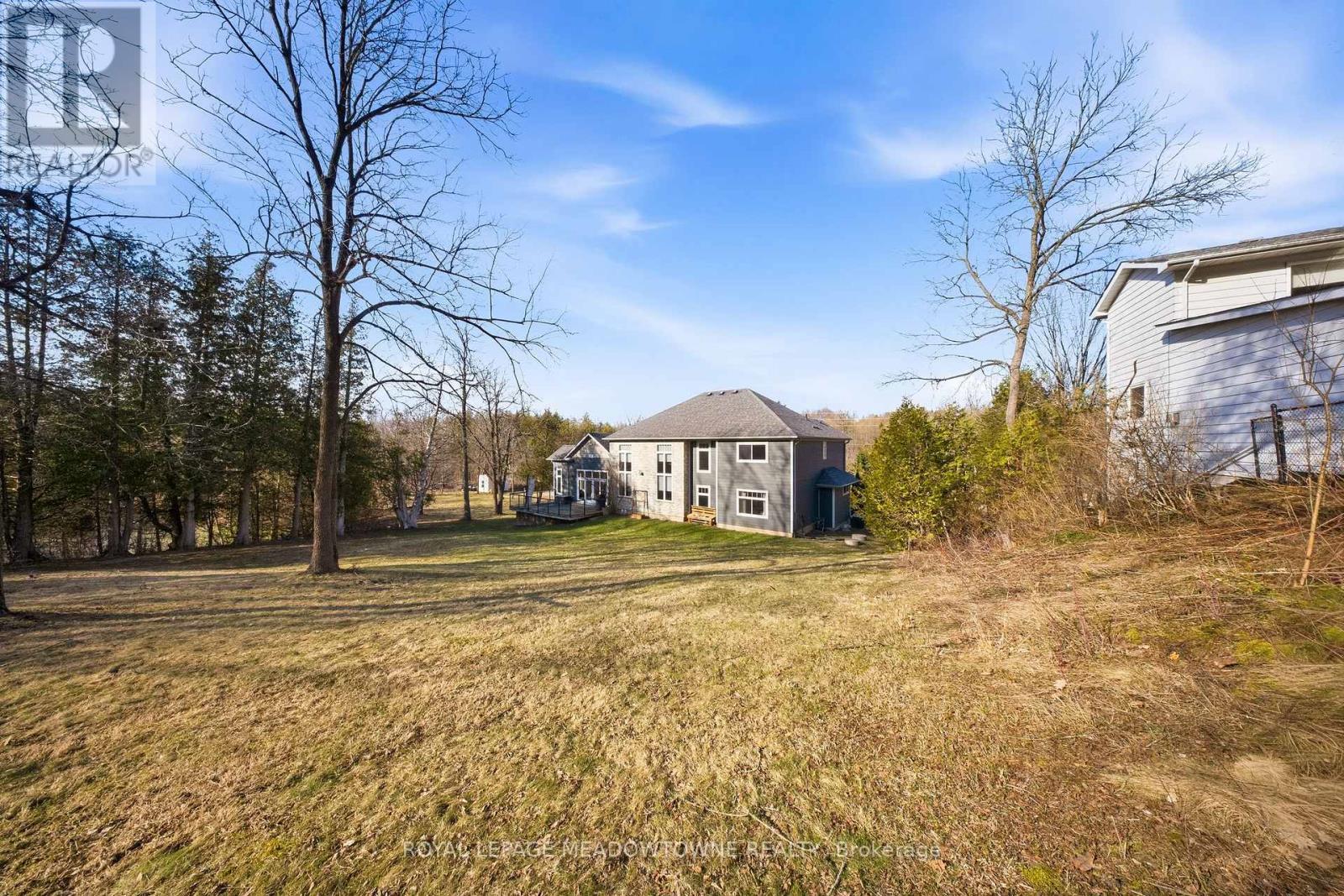 












254 MAIN STREET S

,
Halton Hills,




Ontario
L7G4S5

