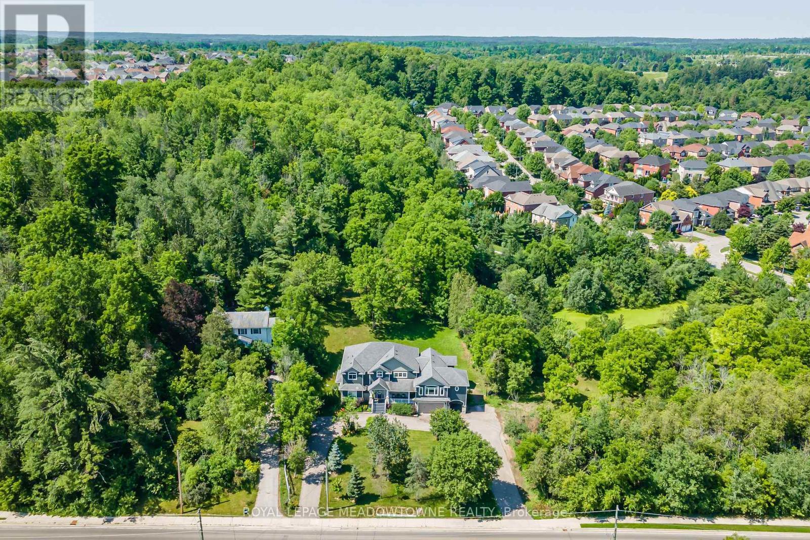 












254 MAIN STREET S

,
Halton Hills,




Ontario
L7G4S5

