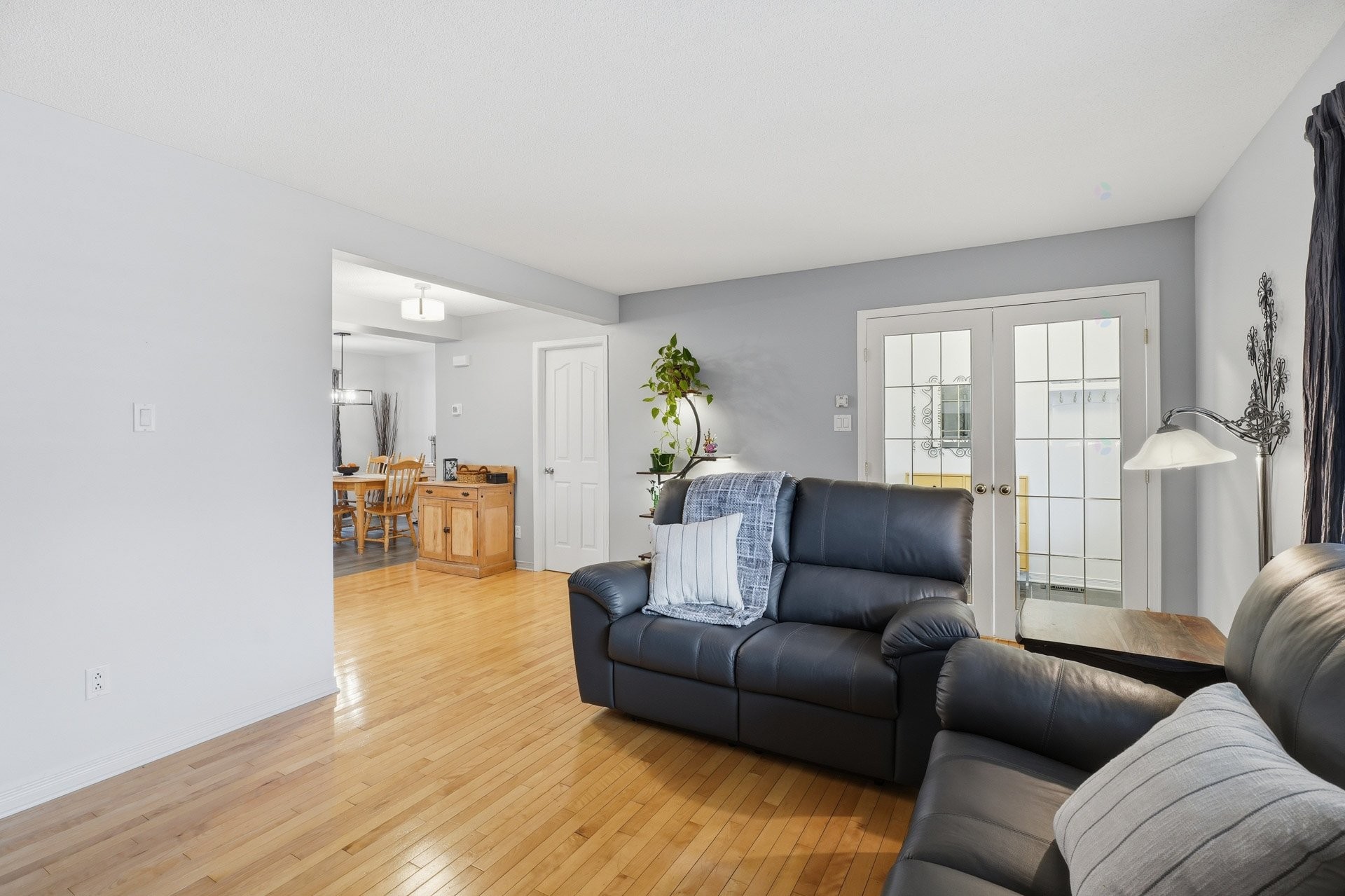 









52


Rue du Médoc

,
Gatineau (Gatineau),




QC
J8R3N5

