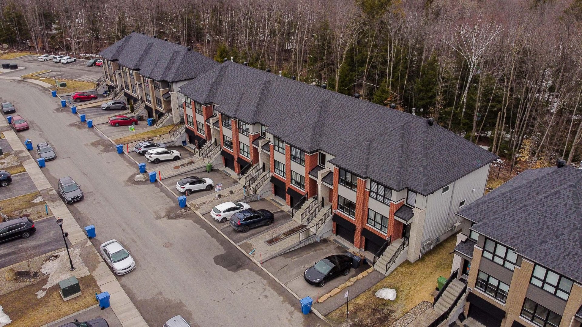 









1354


Rue Custine

,
Saint-Jérôme,




QC
J7Z0K5

