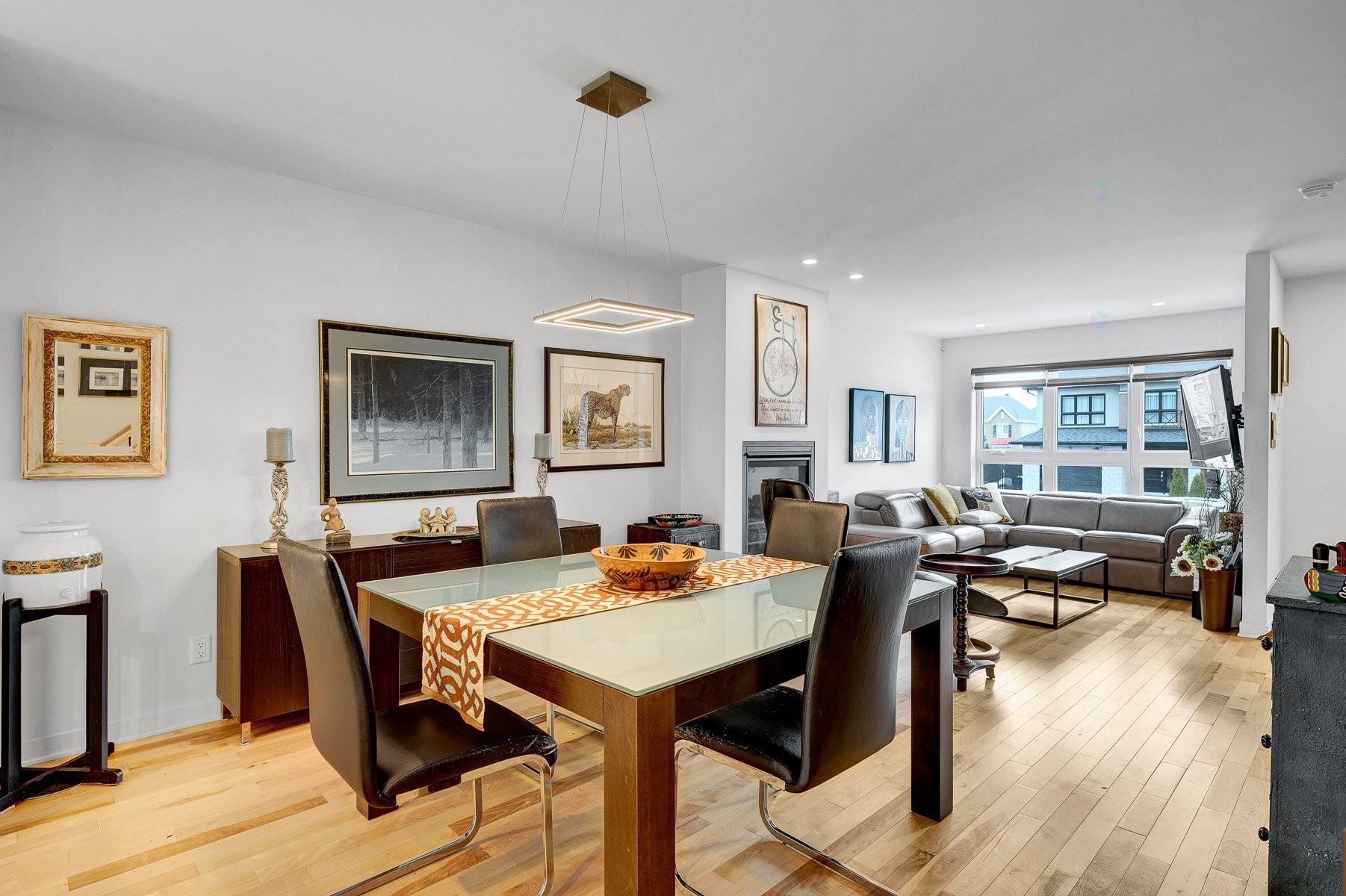 









1354


Rue Custine

,
Saint-Jérôme,




QC
J7Z0K5

