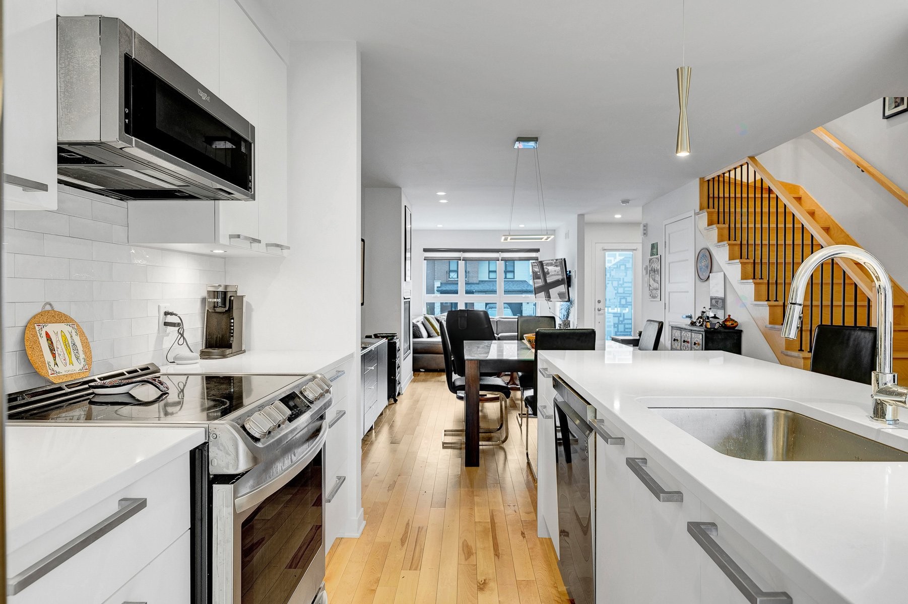 









1354


Rue Custine

,
Saint-Jérôme,




QC
J7Z0K5


