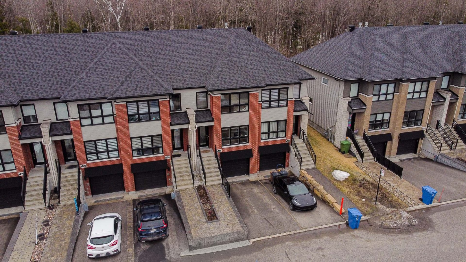









1354


Rue Custine

,
Saint-Jérôme,




QC
J7Z0K5

