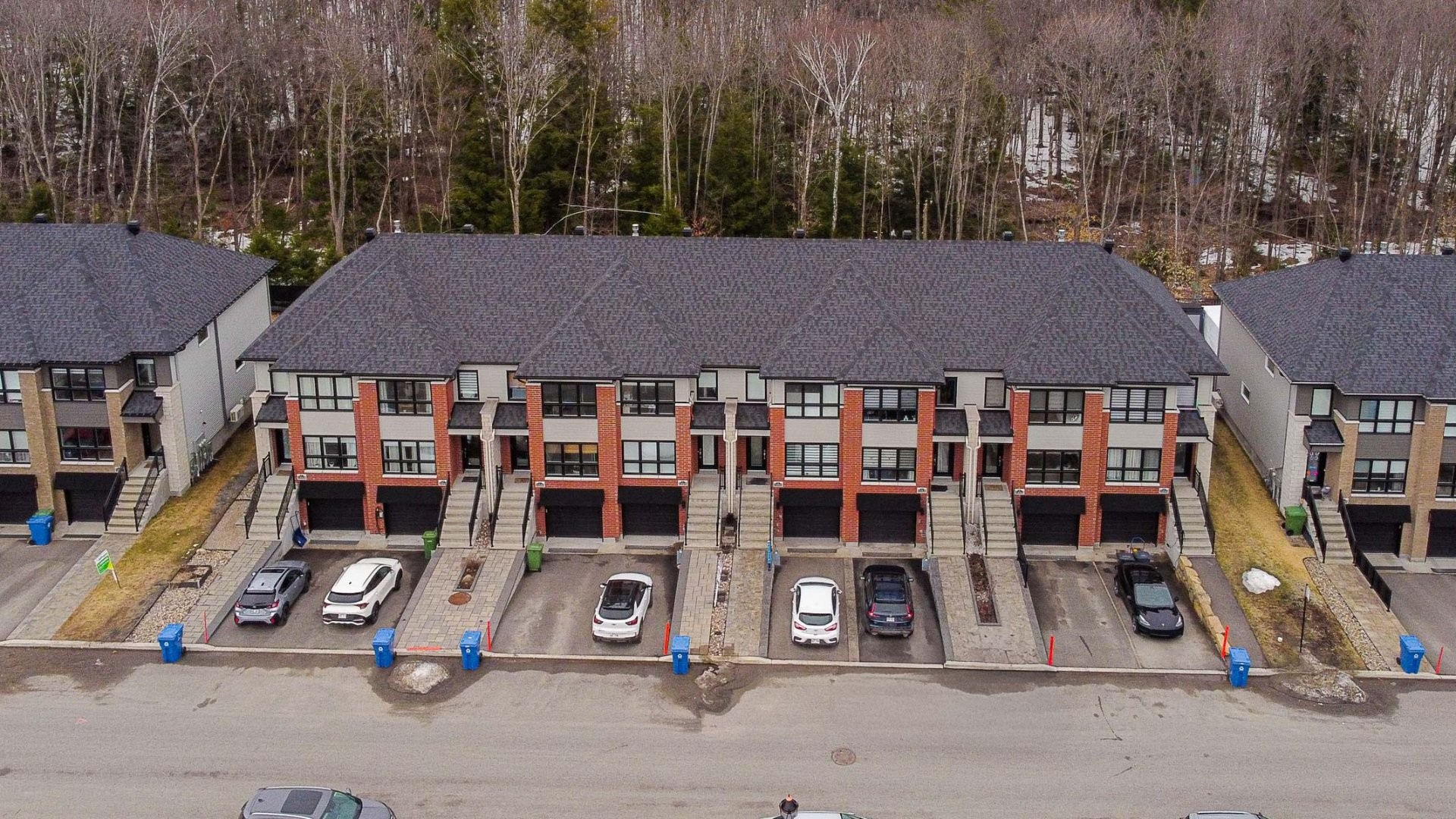









1354


Rue Custine

,
Saint-Jérôme,




QC
J7Z0K5

