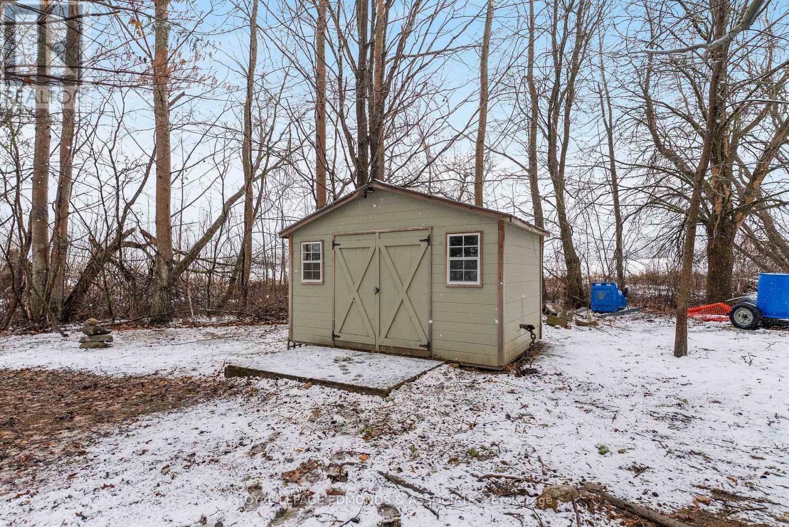 












2061 KERR LINE

,
Whitewater Region,




Ontario
K0J1V0

