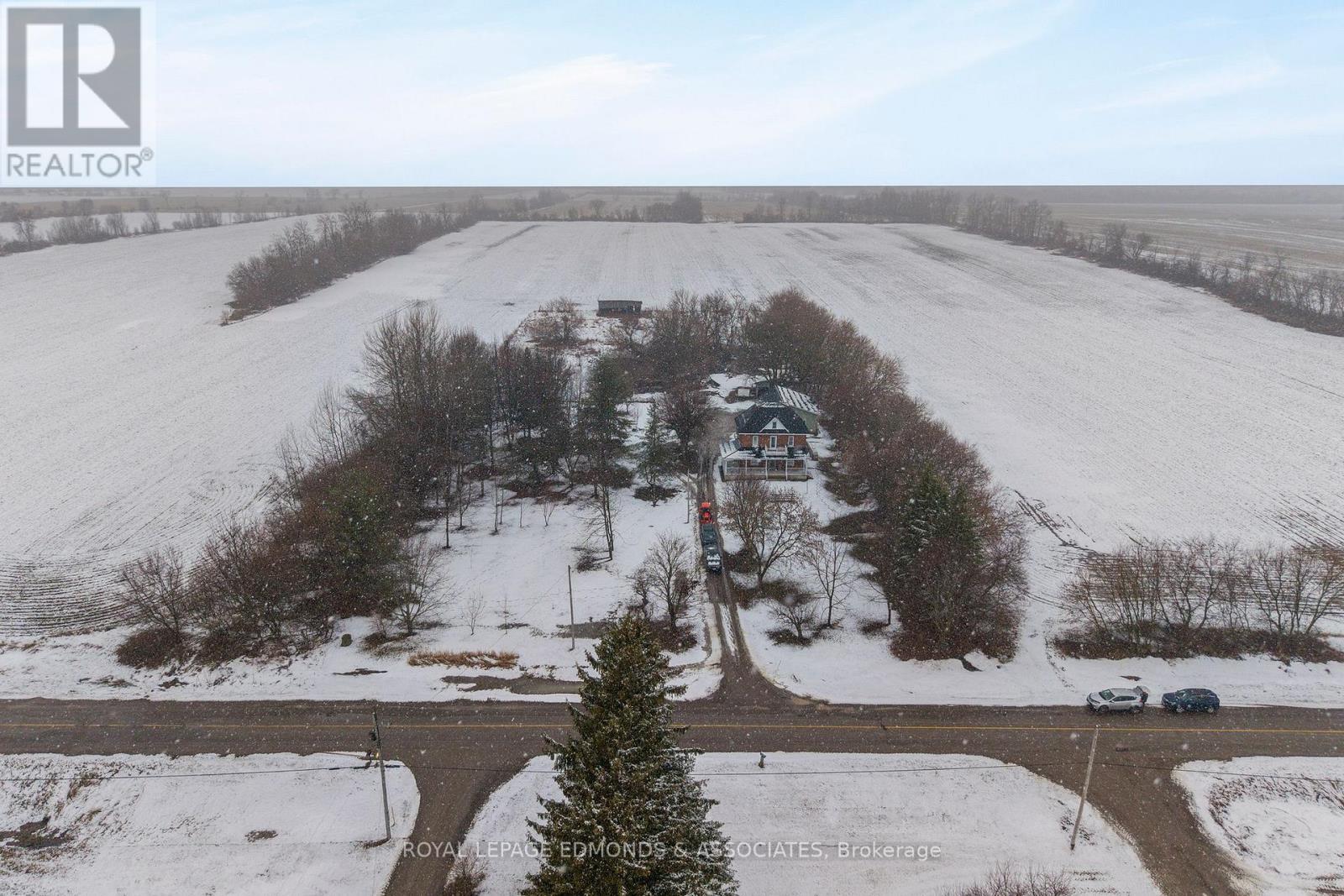 












2061 KERR LINE

,
Whitewater Region,




Ontario
K0J1V0

