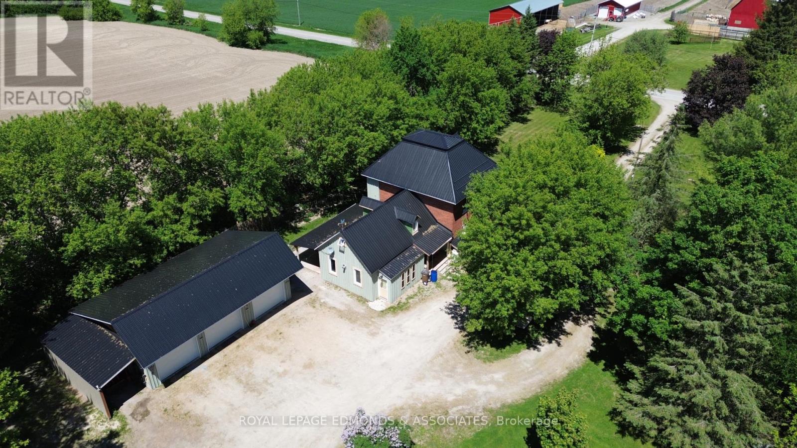 












2061 KERR LINE

,
Whitewater Region,




Ontario
K0J1V0

