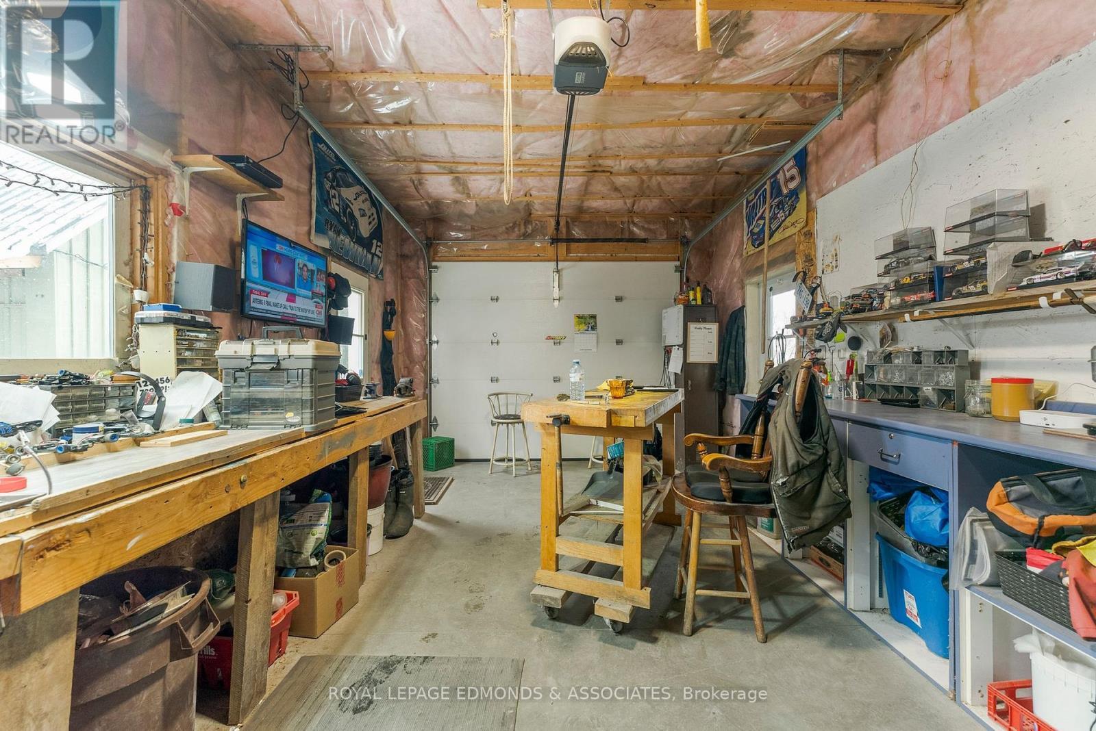 












2061 KERR LINE

,
Whitewater Region,




Ontario
K0J1V0

