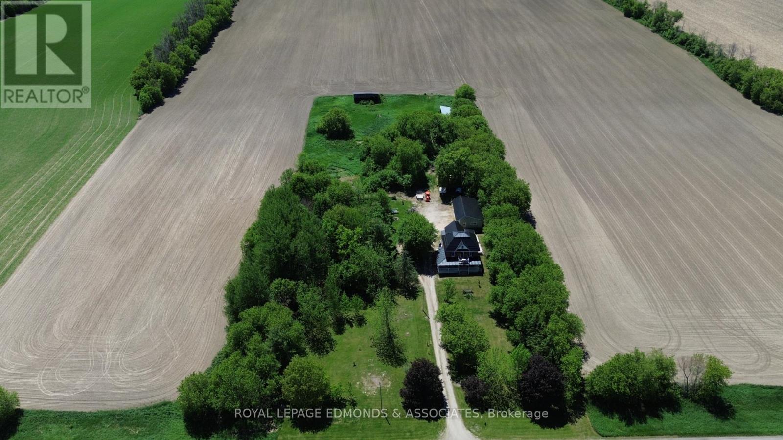 












2061 KERR LINE

,
Whitewater Region,




Ontario
K0J1V0

