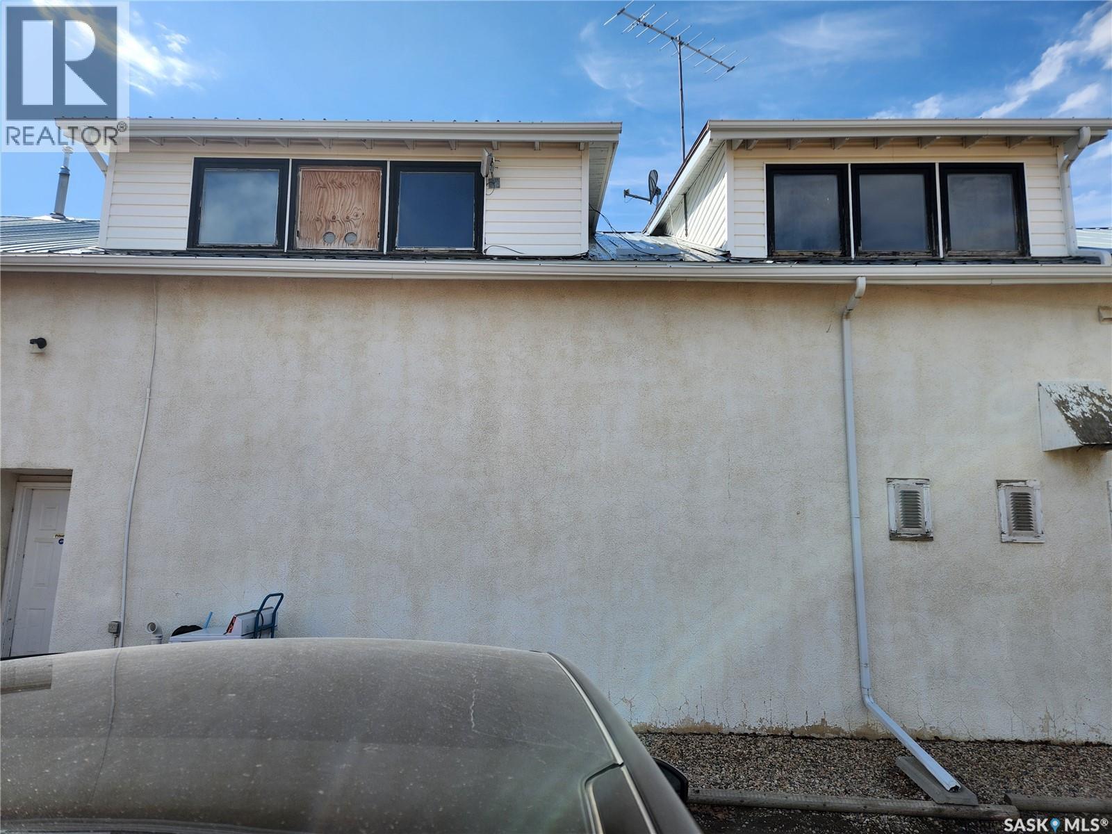 












705 Main STREET

,
Zenon Park,




Saskatchewan
S0E1W0

