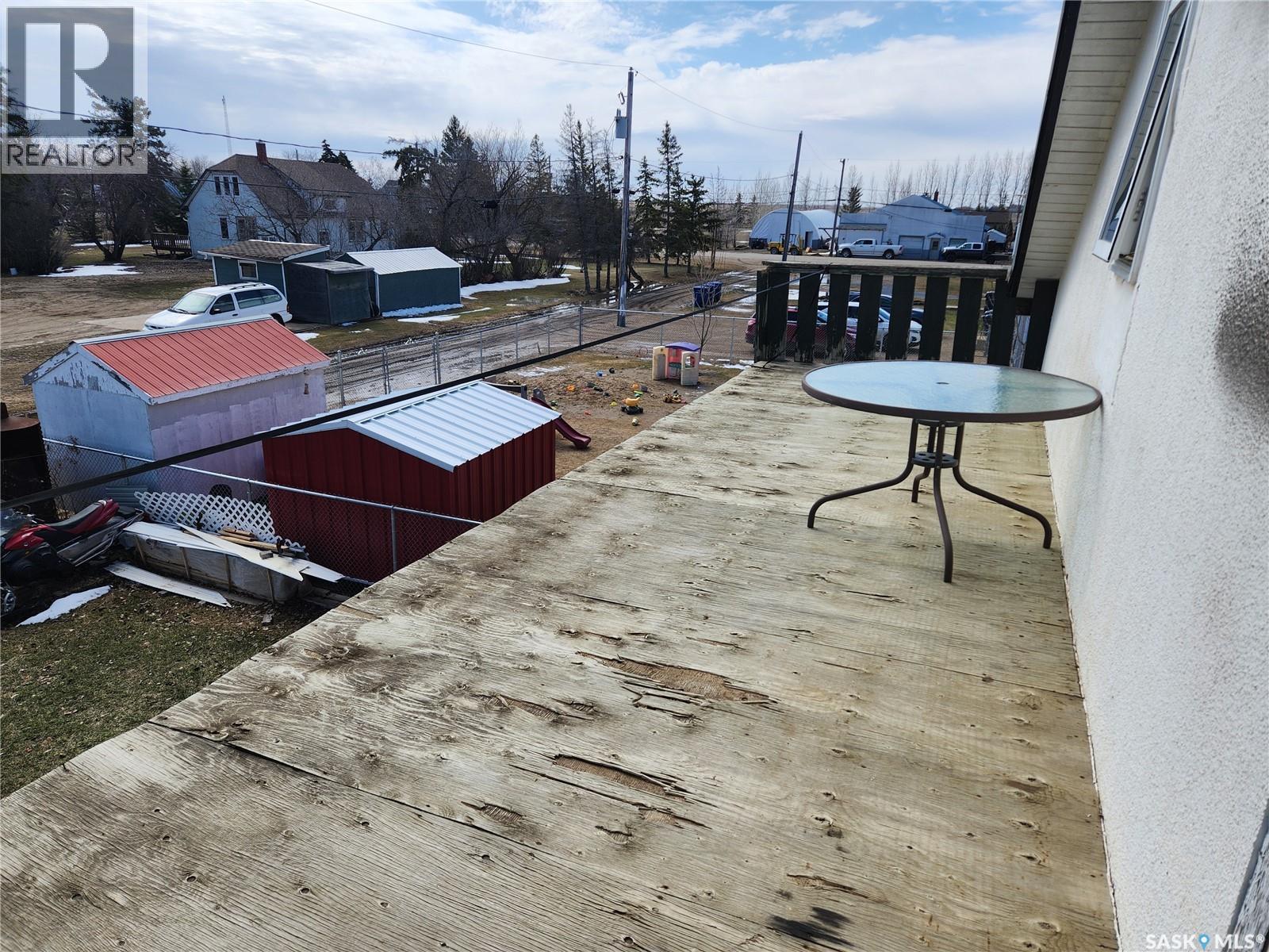 












705 Main STREET

,
Zenon Park,




Saskatchewan
S0E1W0

