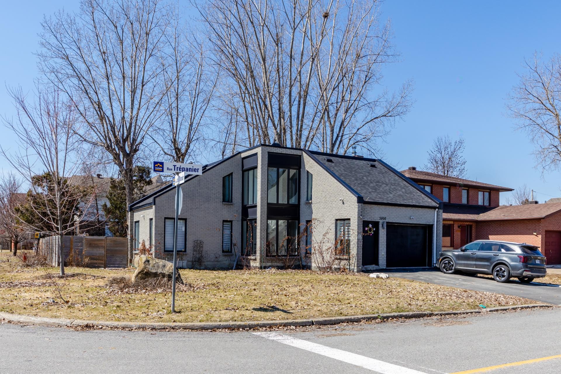 









5000


Rue Trépanier

,
Montréal (Pierrefonds-Roxboro),




QC
H9K1J3

