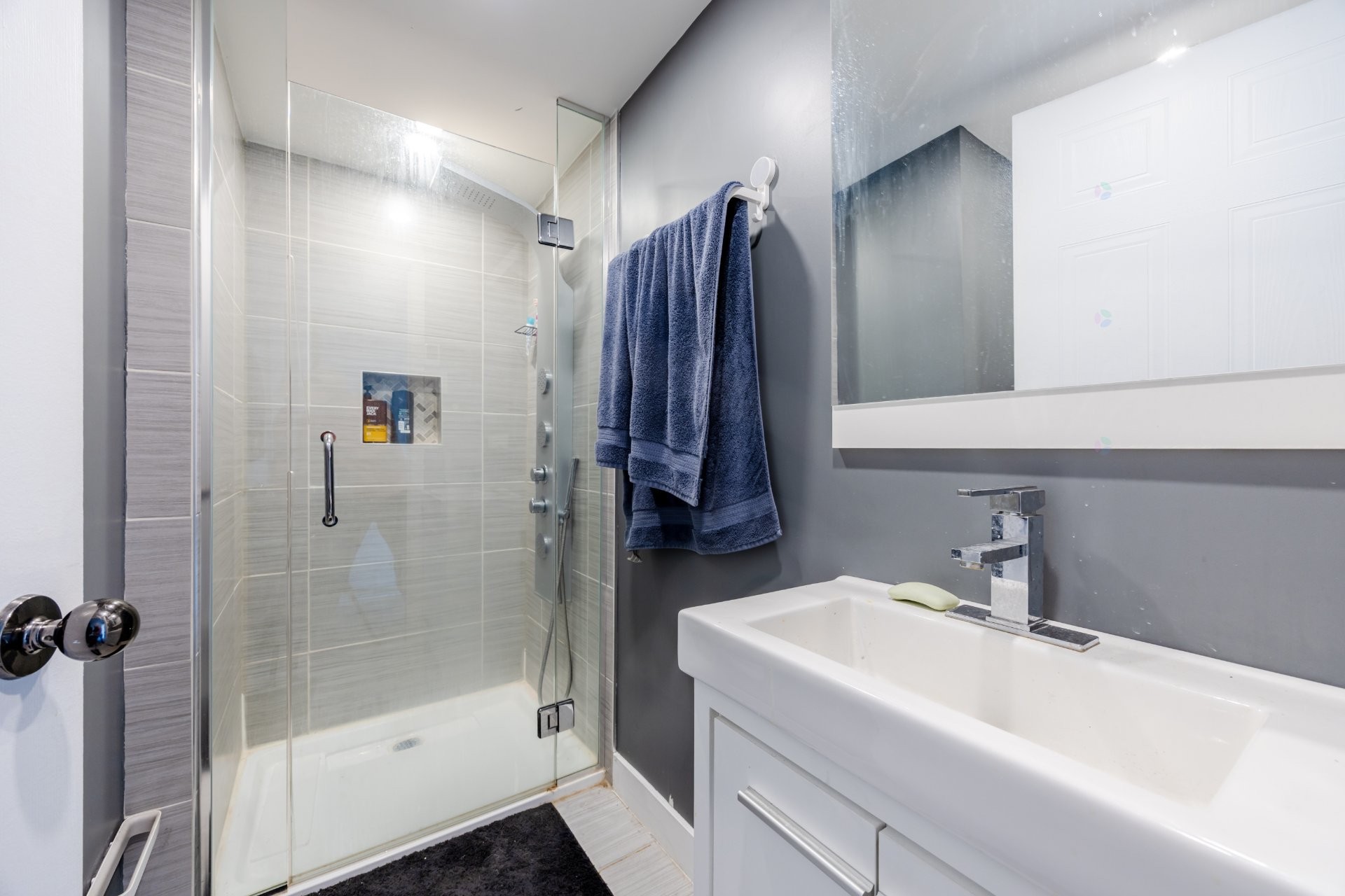 









5000


Rue Trépanier

,
Montréal (Pierrefonds-Roxboro),




QC
H9K1J3

