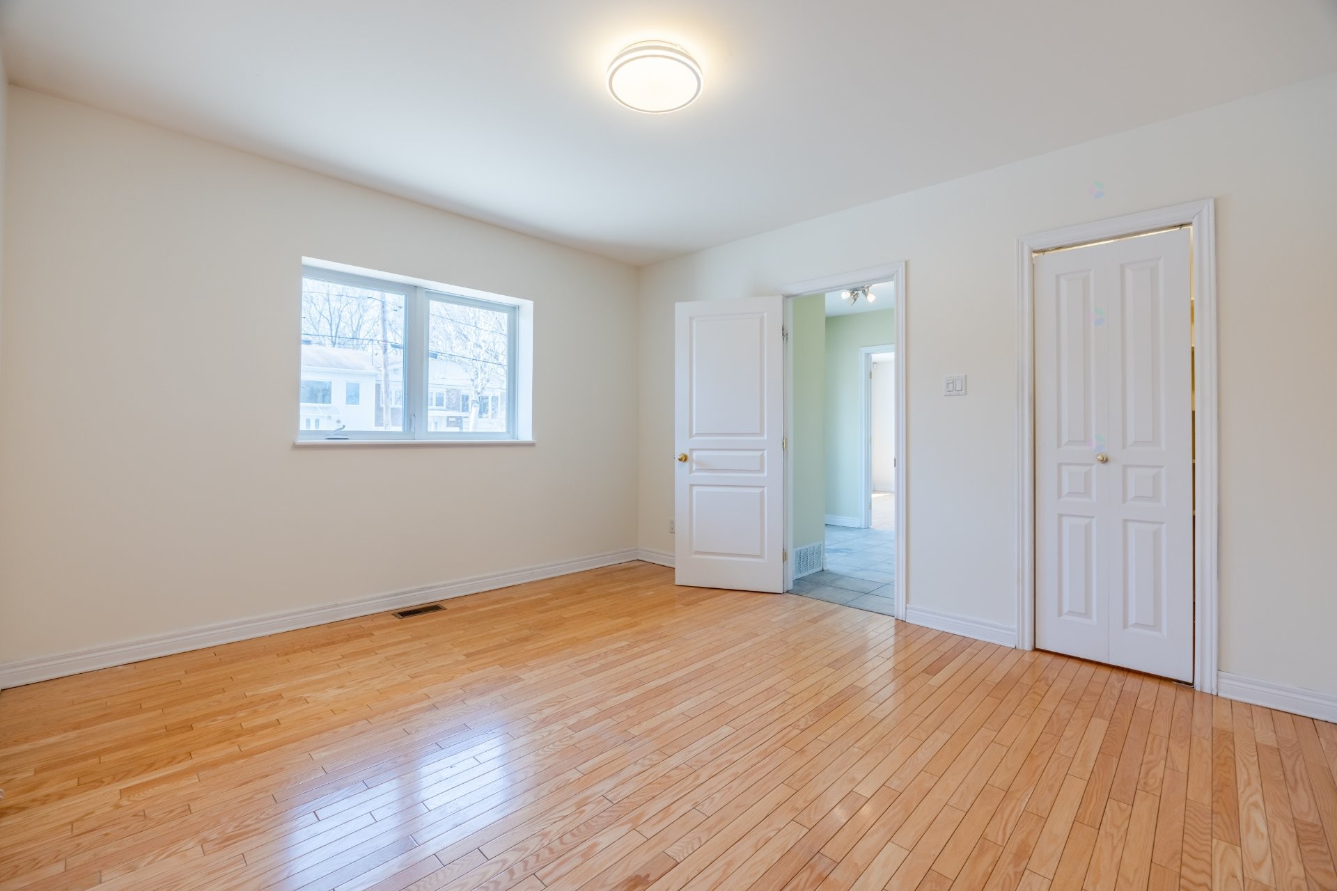 









2384


Ch. du Bord-du-Lac

,
Montréal (L'Île-Bizard/Sainte-Geneviève),




QC
H9C1B1

