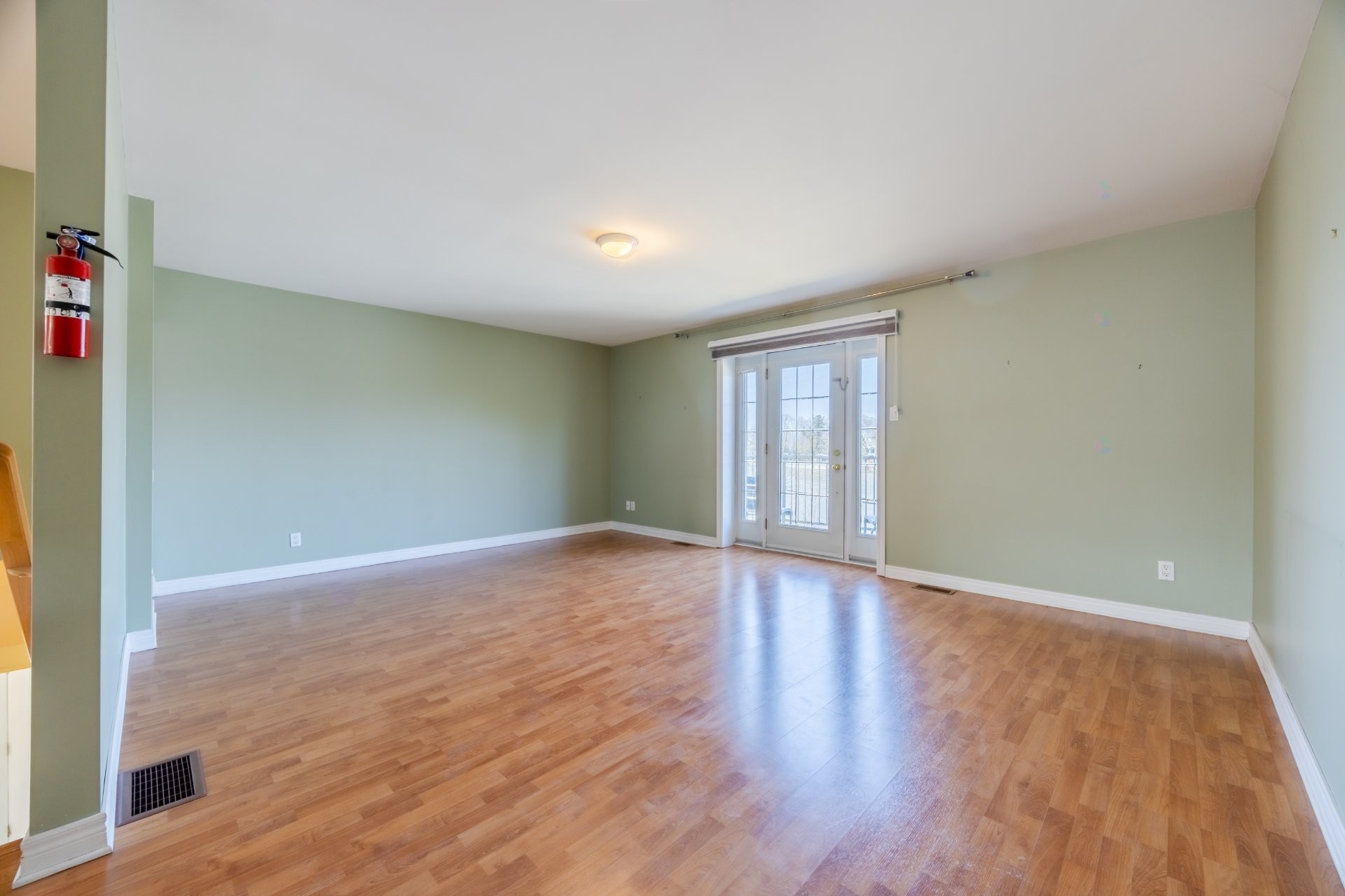 









2384


Ch. du Bord-du-Lac

,
Montréal (L'Île-Bizard/Sainte-Geneviève),




QC
H9C1B1

