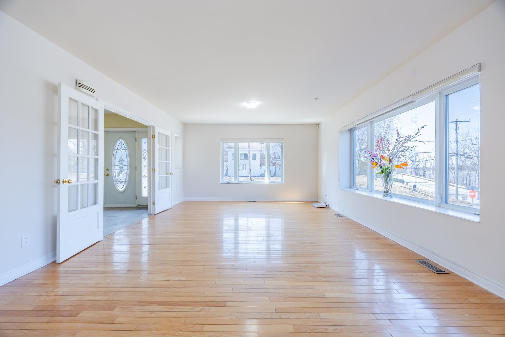 









2384


Ch. du Bord-du-Lac

,
Montréal (L'Île-Bizard/Sainte-Geneviève),




QC
H9C1B1

