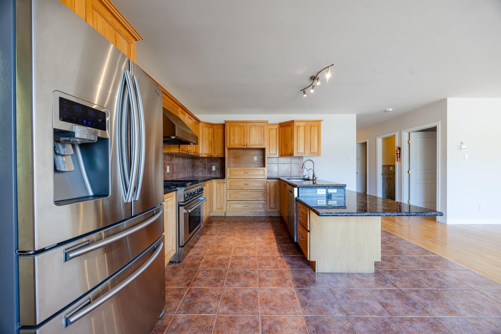 









2384


Ch. du Bord-du-Lac

,
Montréal (L'Île-Bizard/Sainte-Geneviève),




QC
H9C1B1

