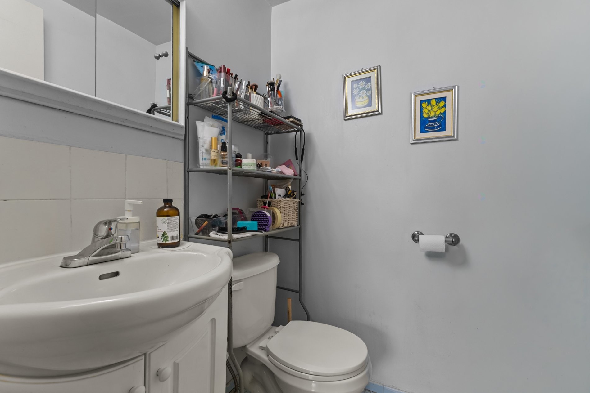 









2365

 - 2369


Rue Hufford

,
Montréal (Saint-Laurent),




QC
H4R1L3

