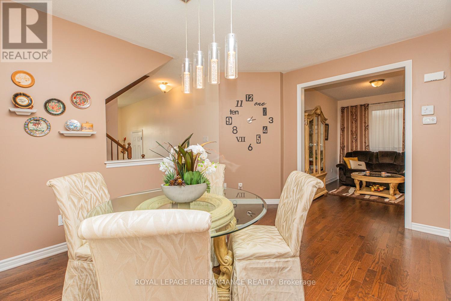 












30 SUMMITVIEW DRIVE

,
Ottawa,




Ontario
K2M2V9

