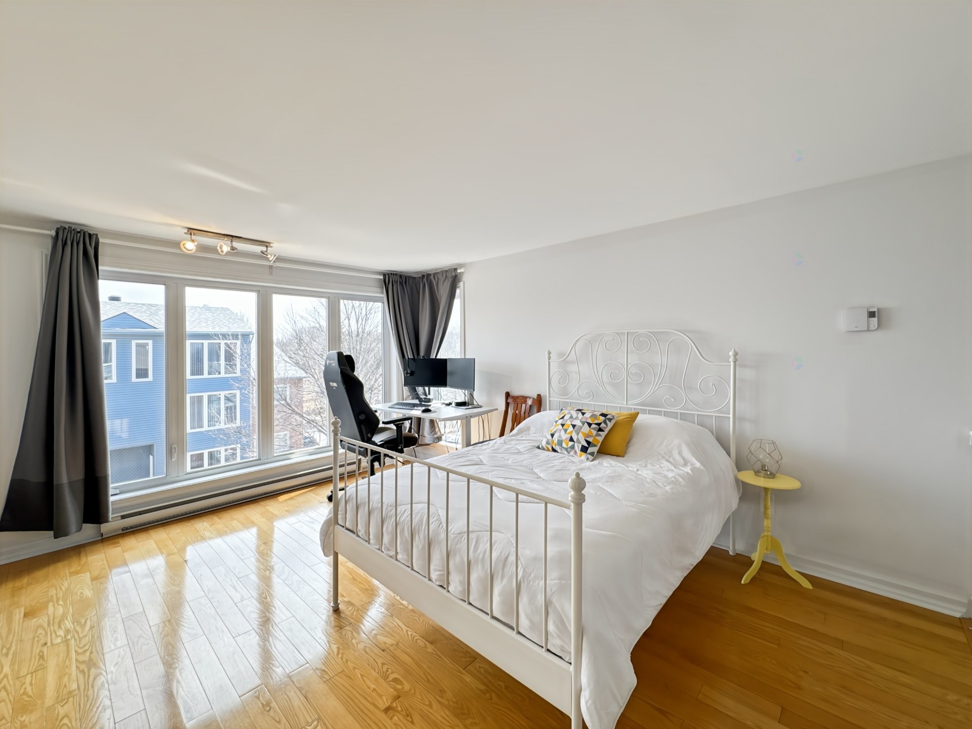 









947


Boul. Jean-Paul-Vincent

, 5,
Longueuil (Le Vieux-Longueuil),




QC
J4G1V1


