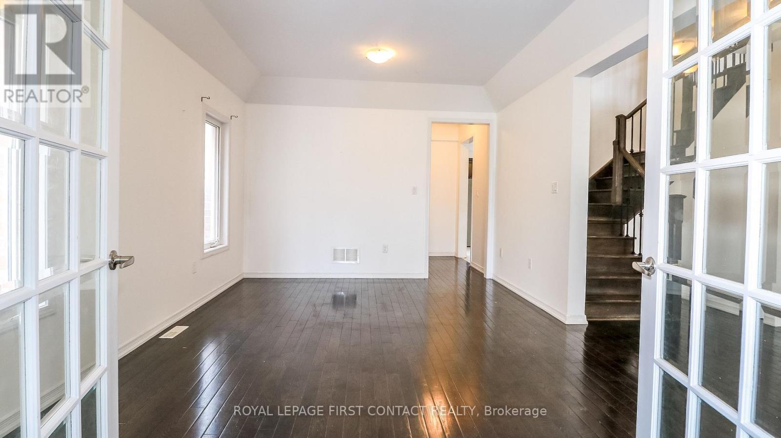 












1965 JANS BOULEVARD

,
Innisfil,




Ontario
L9S0L3

