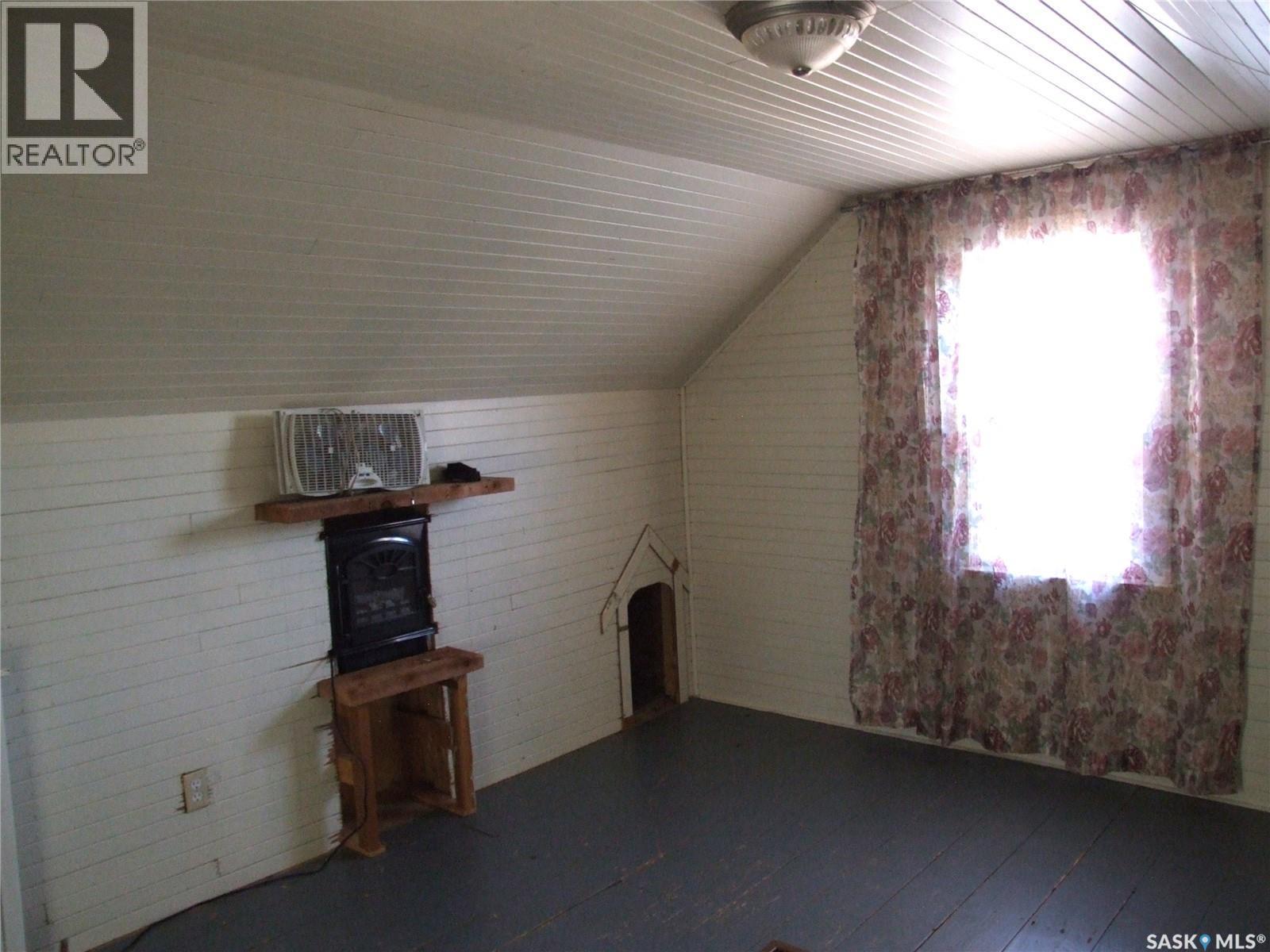 












641 Maharg AVENUE

,
Burstall,




Saskatchewan
S0N0H0

