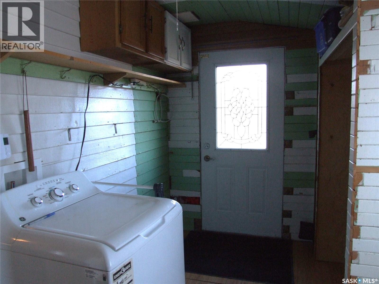 












641 Maharg AVENUE

,
Burstall,




Saskatchewan
S0N0H0

