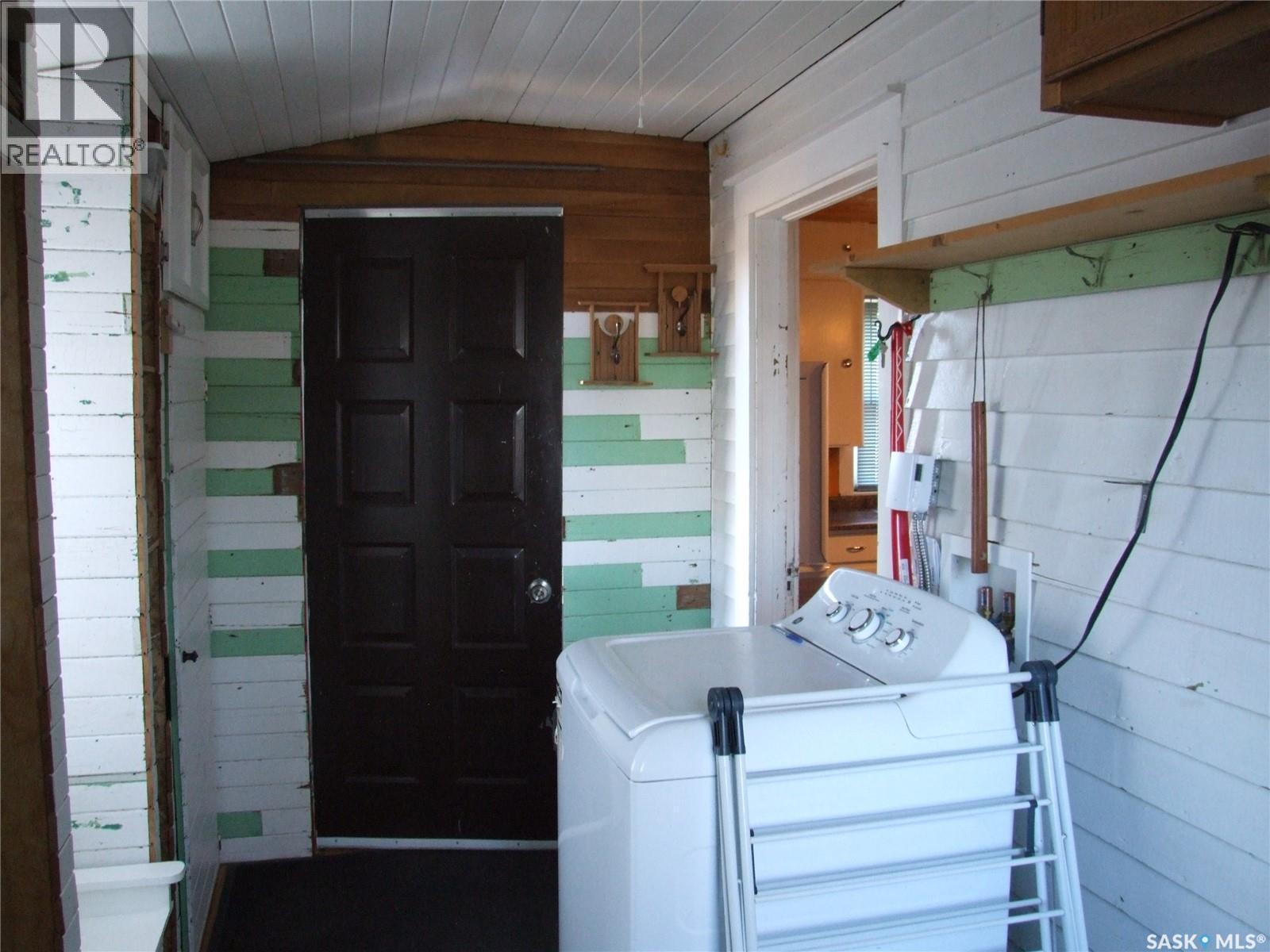 












641 Maharg AVENUE

,
Burstall,




Saskatchewan
S0N0H0

