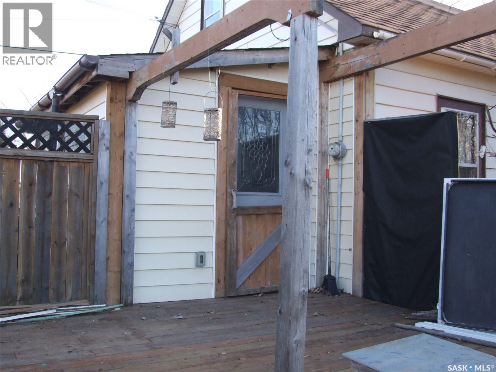 












641 Maharg AVENUE

,
Burstall,




Saskatchewan
S0N0H0

