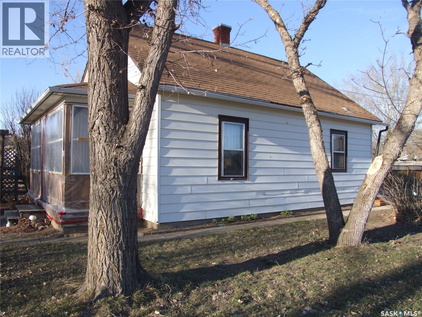












641 Maharg AVENUE

,
Burstall,




Saskatchewan
S0N0H0

