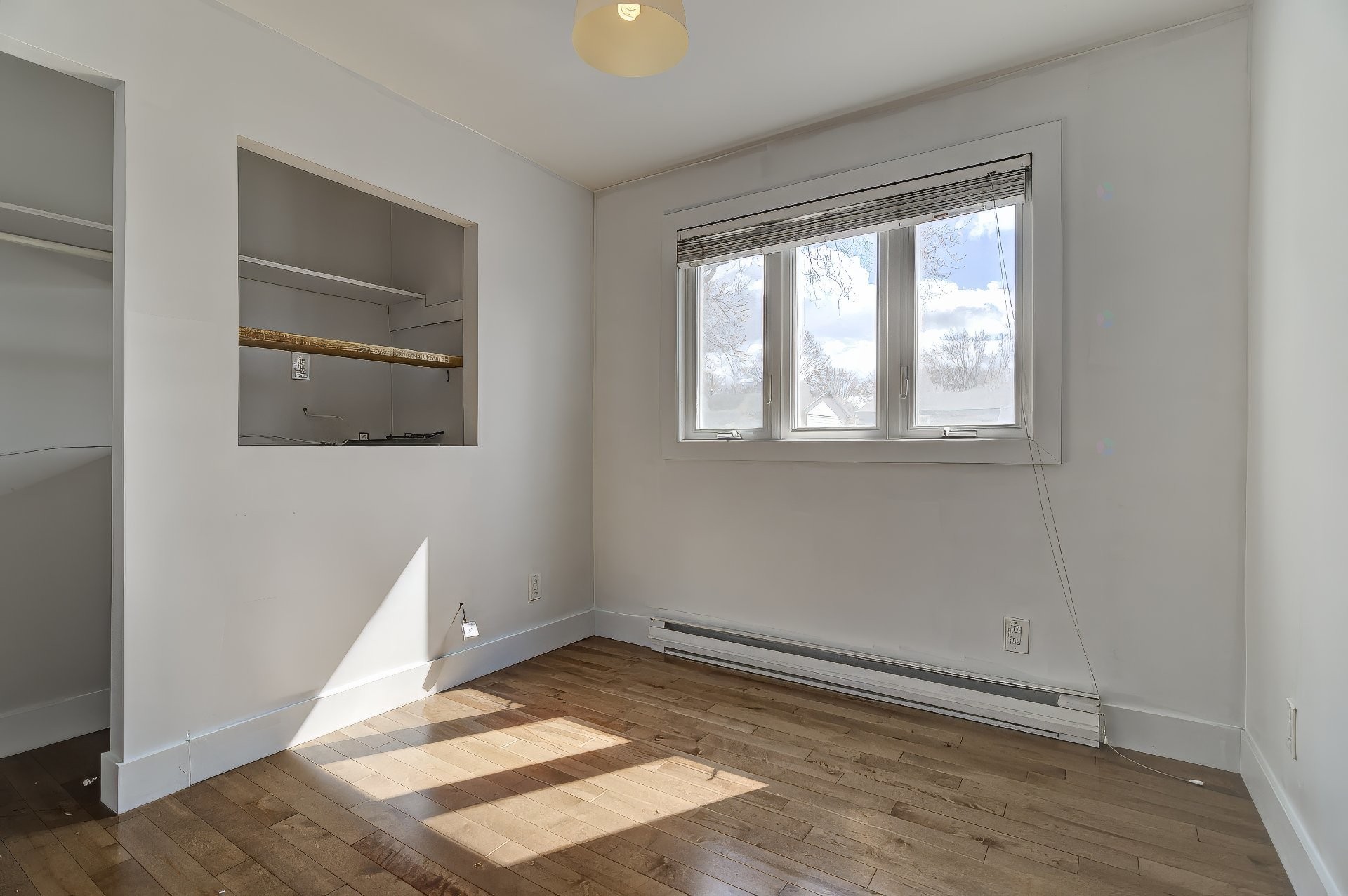 









14


Av. de Gironde

,
Candiac,




QC
J5R4B1

